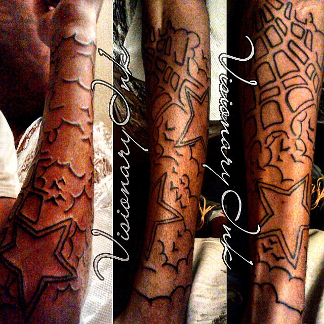 Tattoo by @visionaryink__ β blackwork
