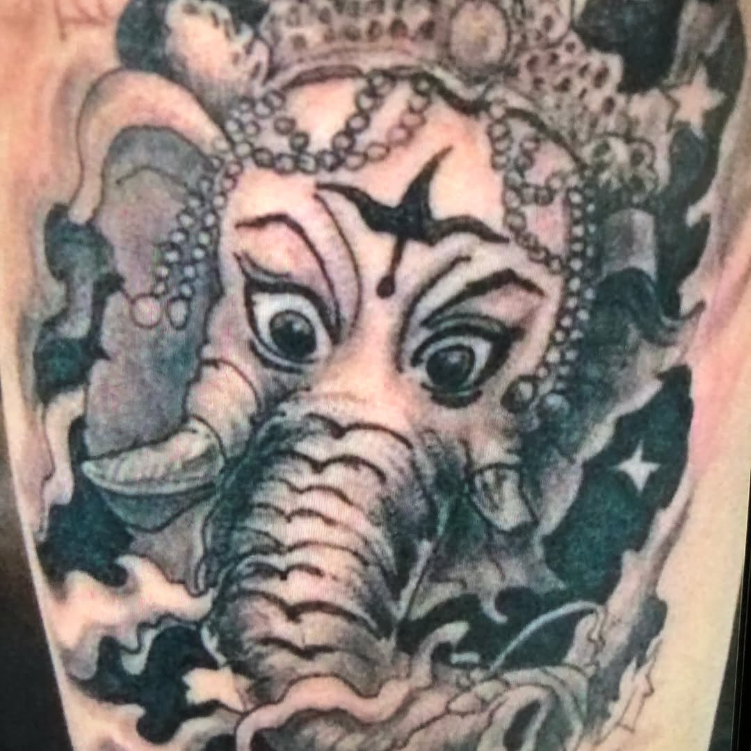 Tattoo by @zhongguoshenyang513tattoo — black_and_grey