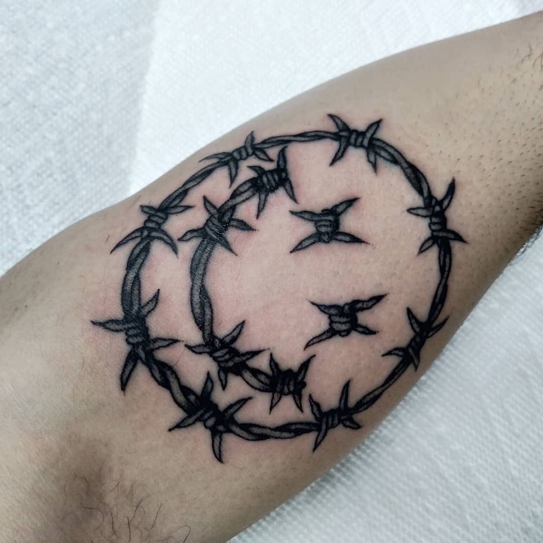 Tattoo by @blackbird_okinawa — black_and_grey, illustrative