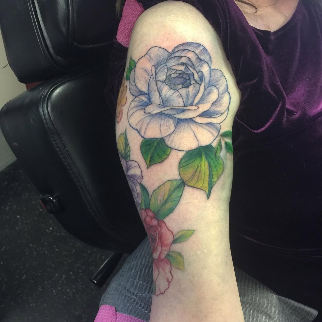Tattoo by @robertdelete — fine_line, watercolor