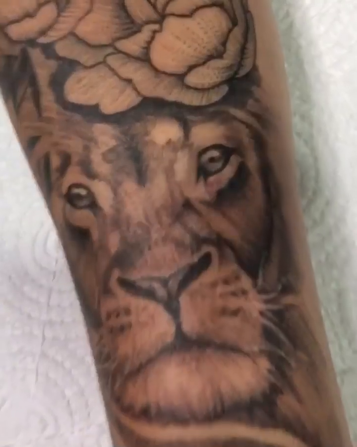 Tattoo by @primatattoo_021 — realism, black_and_grey