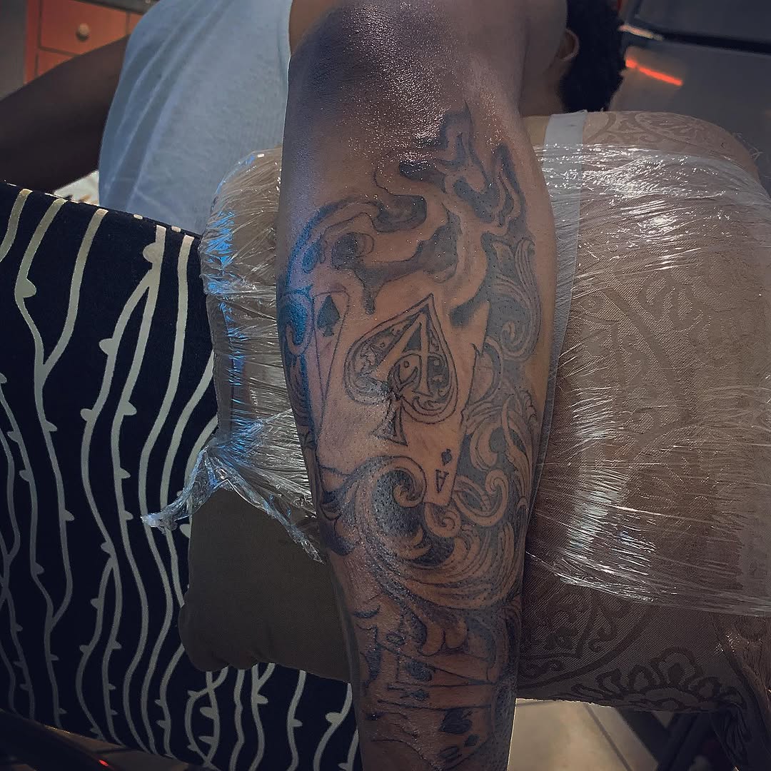 Tattoo by @hardcash_jt — black_and_grey, illustrative
