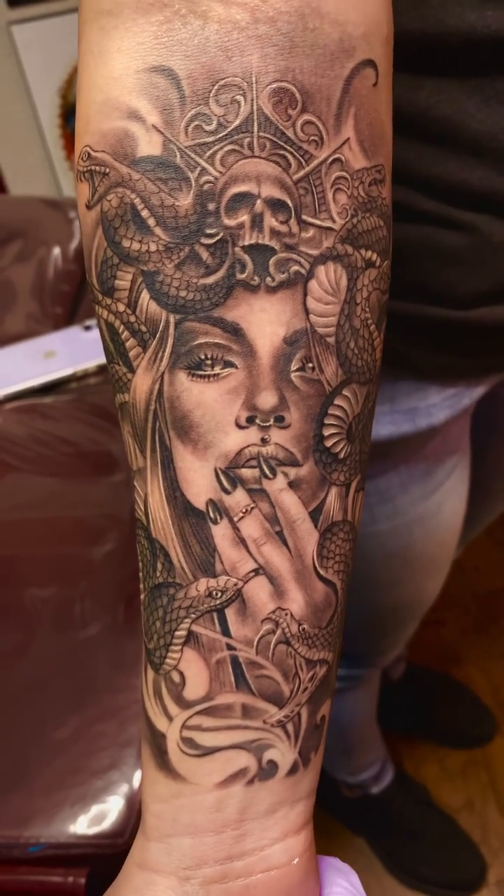 Tattoo by @artfabn โ dark_realism, black_and_grey