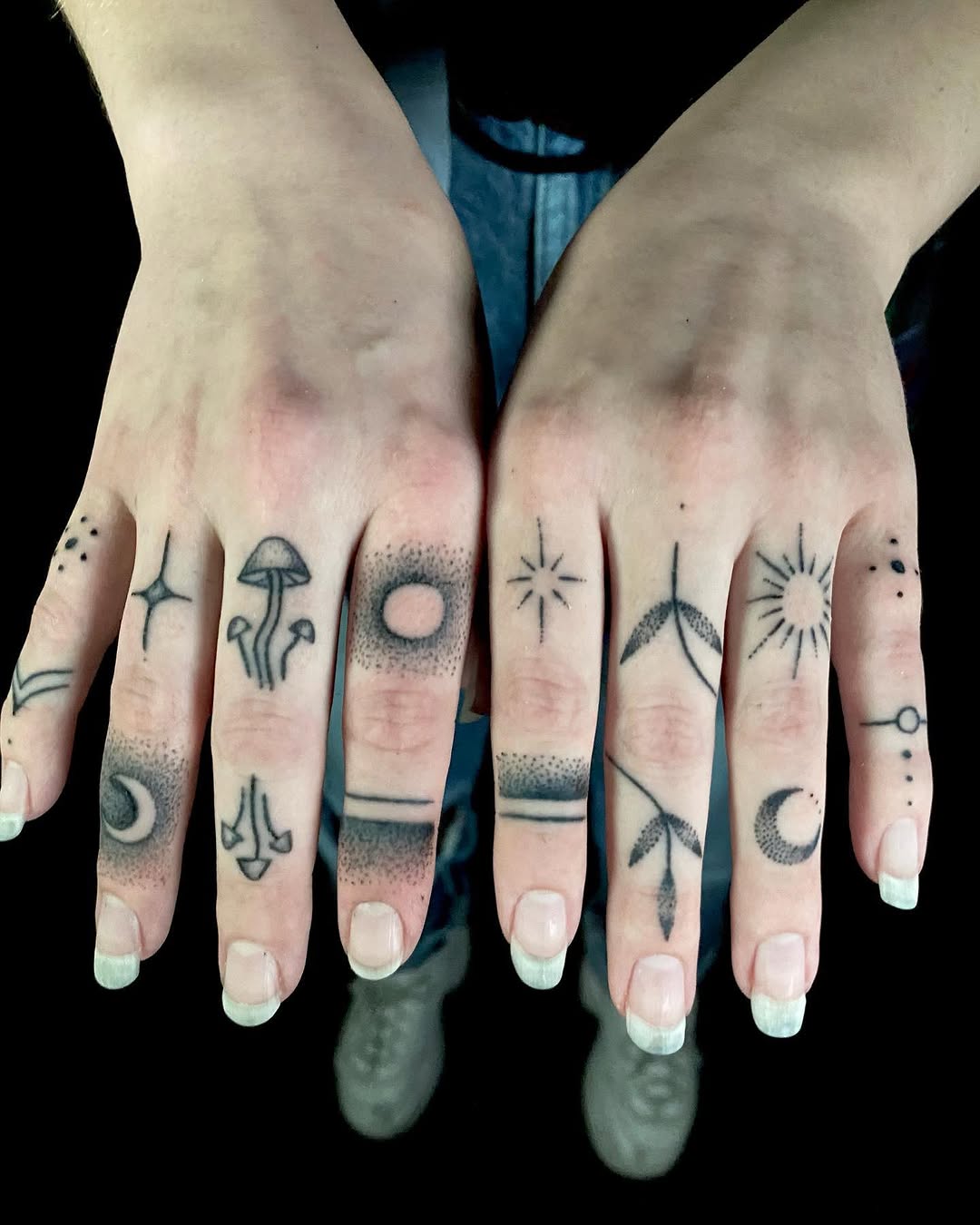 Tattoo by @tenderpoke — fine_line, dotwork