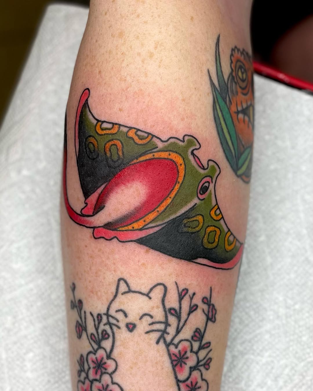 Tattoo by @3rin004 — american_traditional