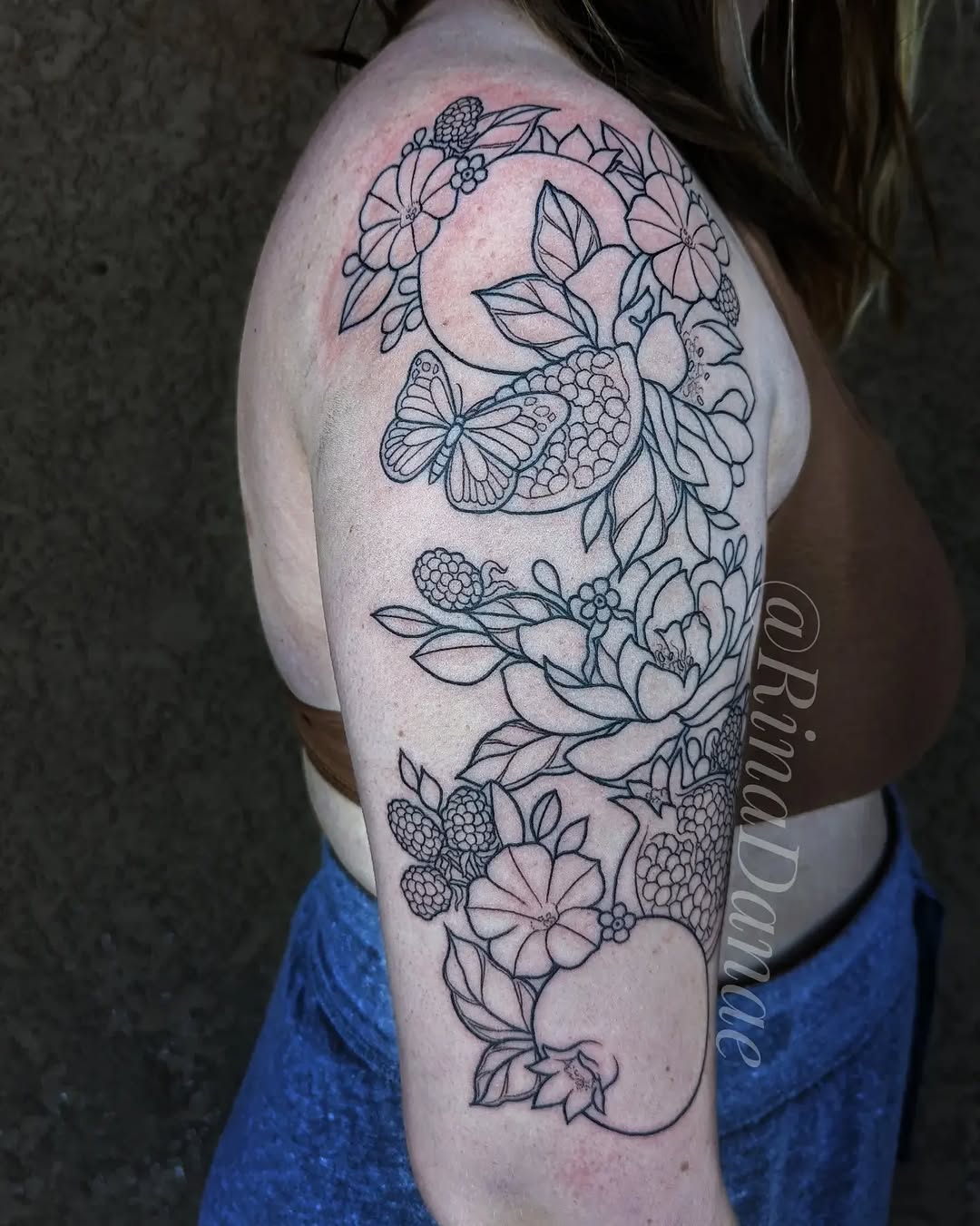 Tattoo by @rinadanae_tattoos β fine_line, illustrative