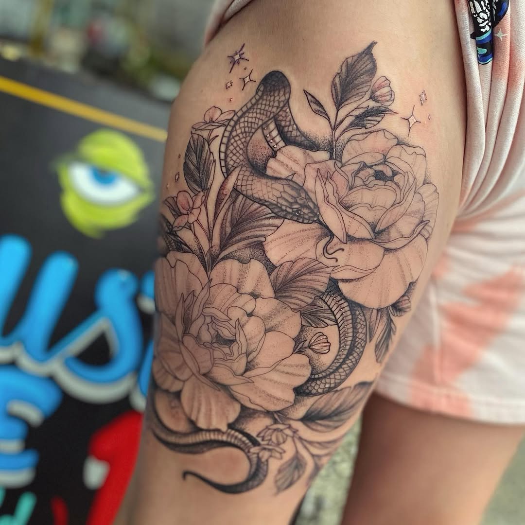 Tattoo by @jacieleetattoo โ black_and_grey