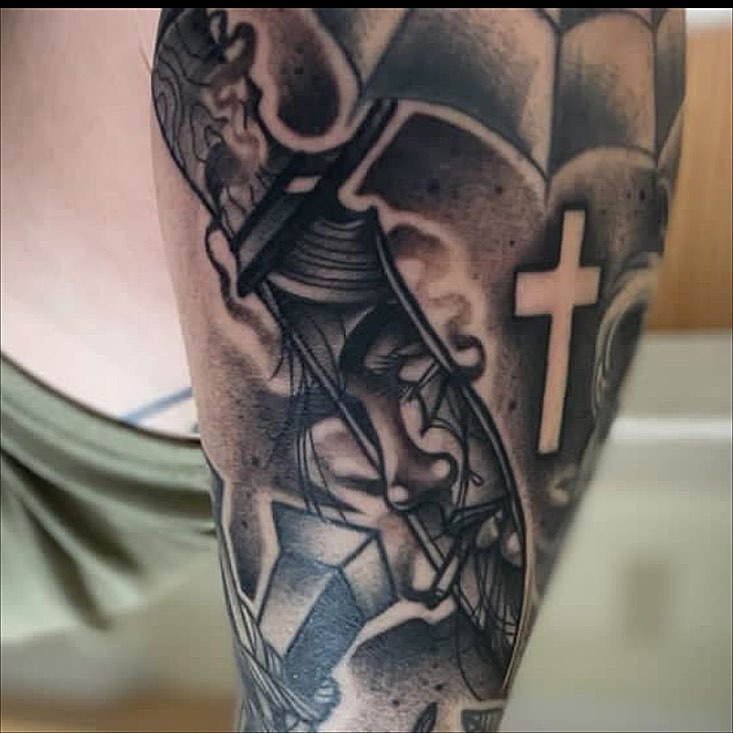 Tattoo by @codywolfetattoo โ black_and_grey, realism