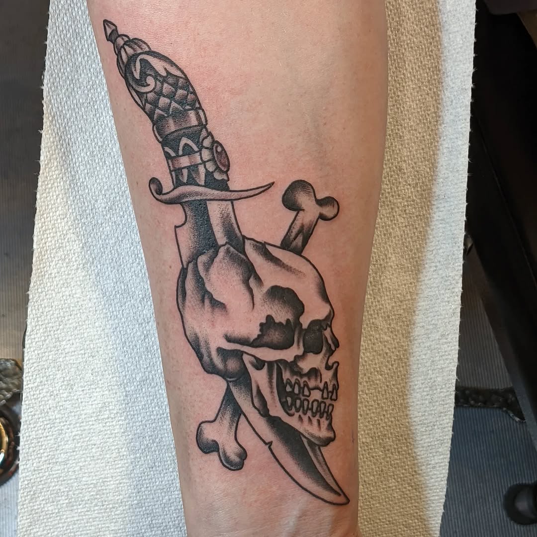 Tattoo by @tattoosbymattsimmonds — american_traditional, black_and_grey