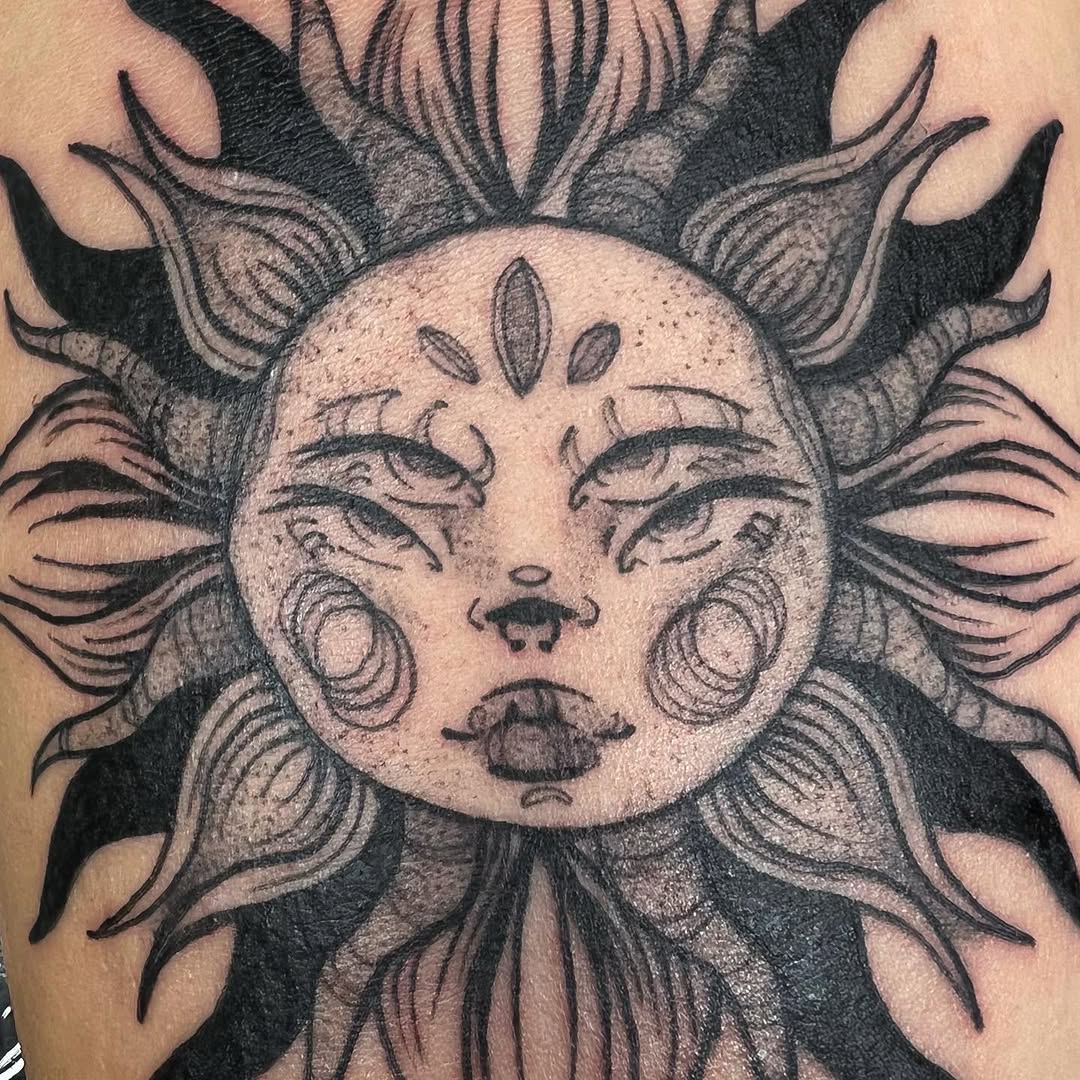 Tattoo by @anac.ttt — black_and_grey, illustrative