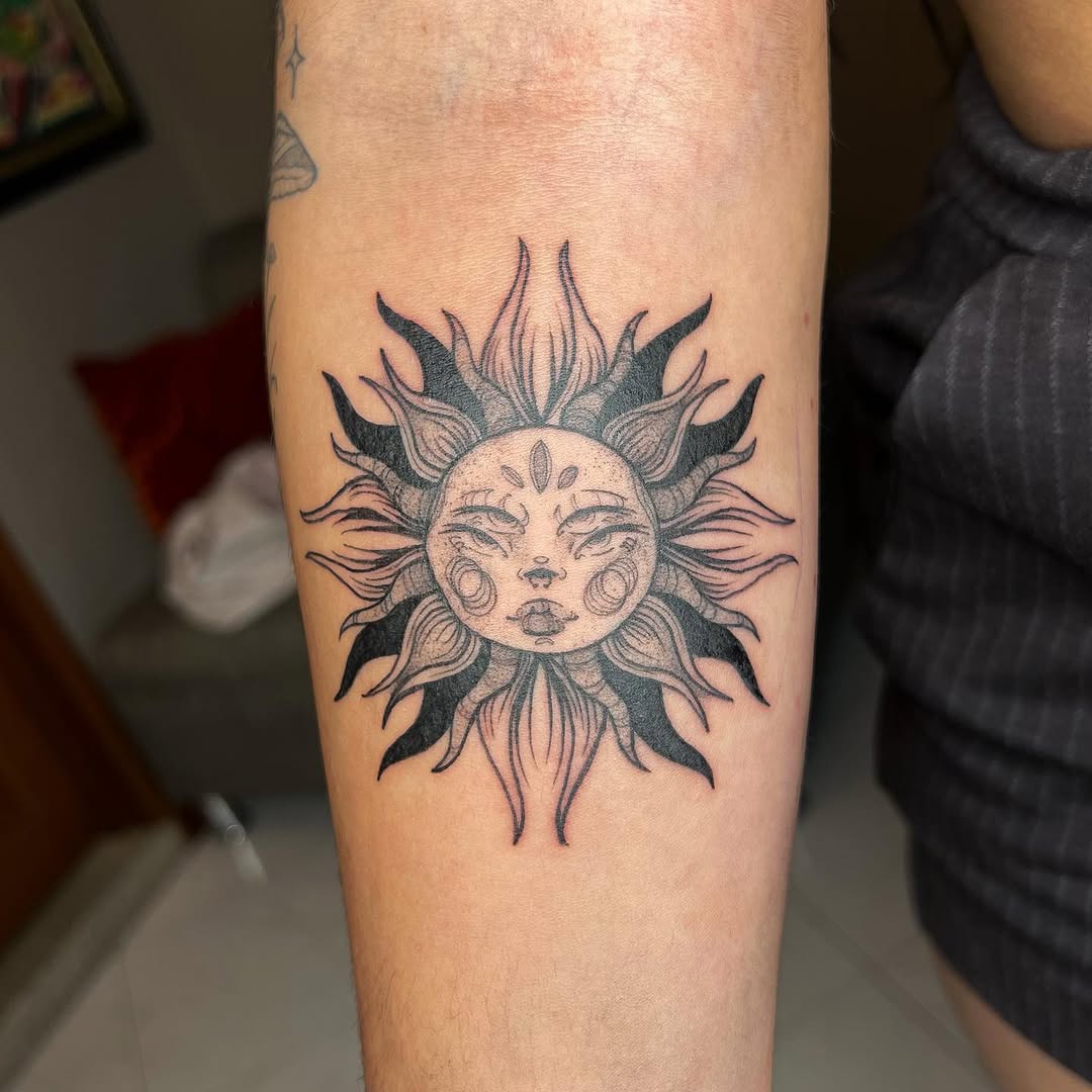 Tattoo by @anac.ttt — black_and_grey, ornamental