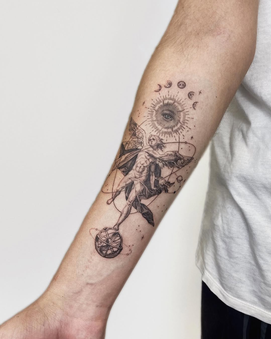 Tattoo by @alices_tattoo — black_and_grey, realism
