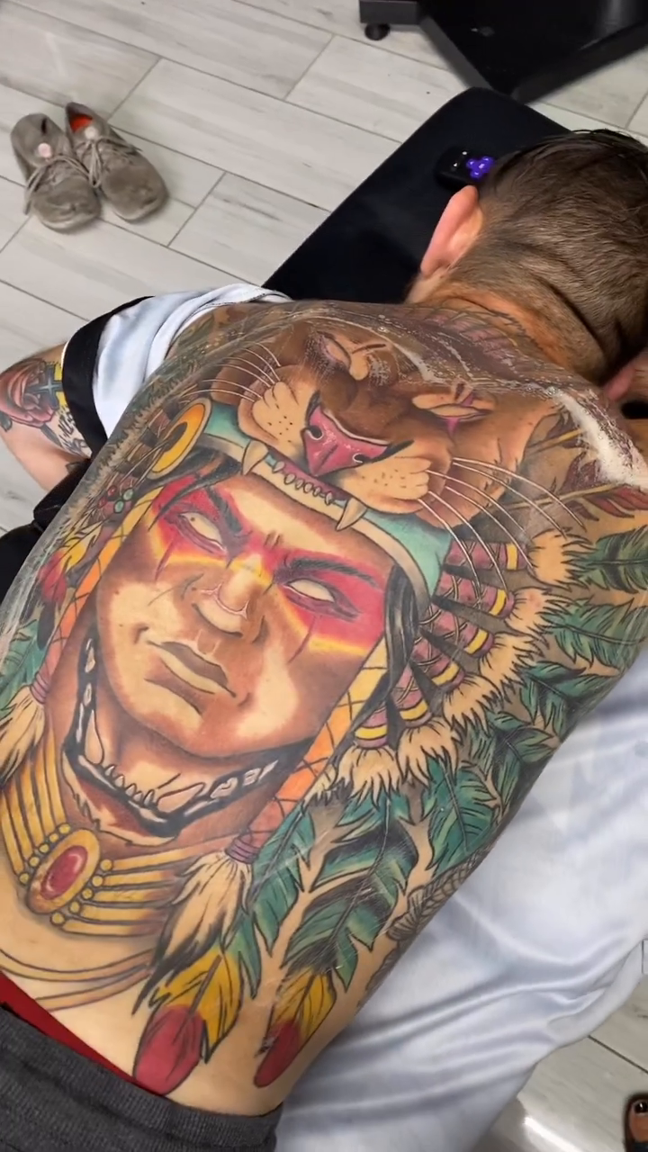 Tattoo by @deefloriantattoos — new_school