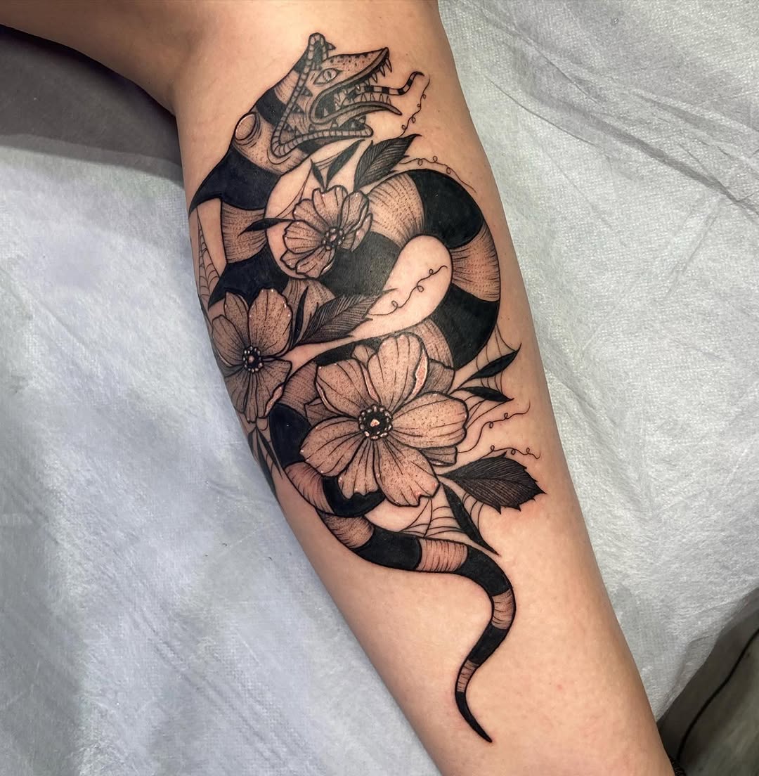Tattoo by @the.ink.vvitch — black_and_grey, illustrative