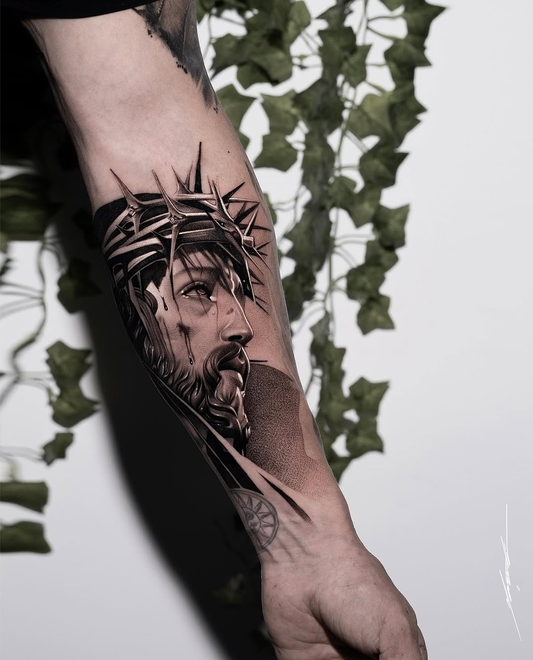 Tattoo by @sebaztian_maranta — realism, black_and_grey