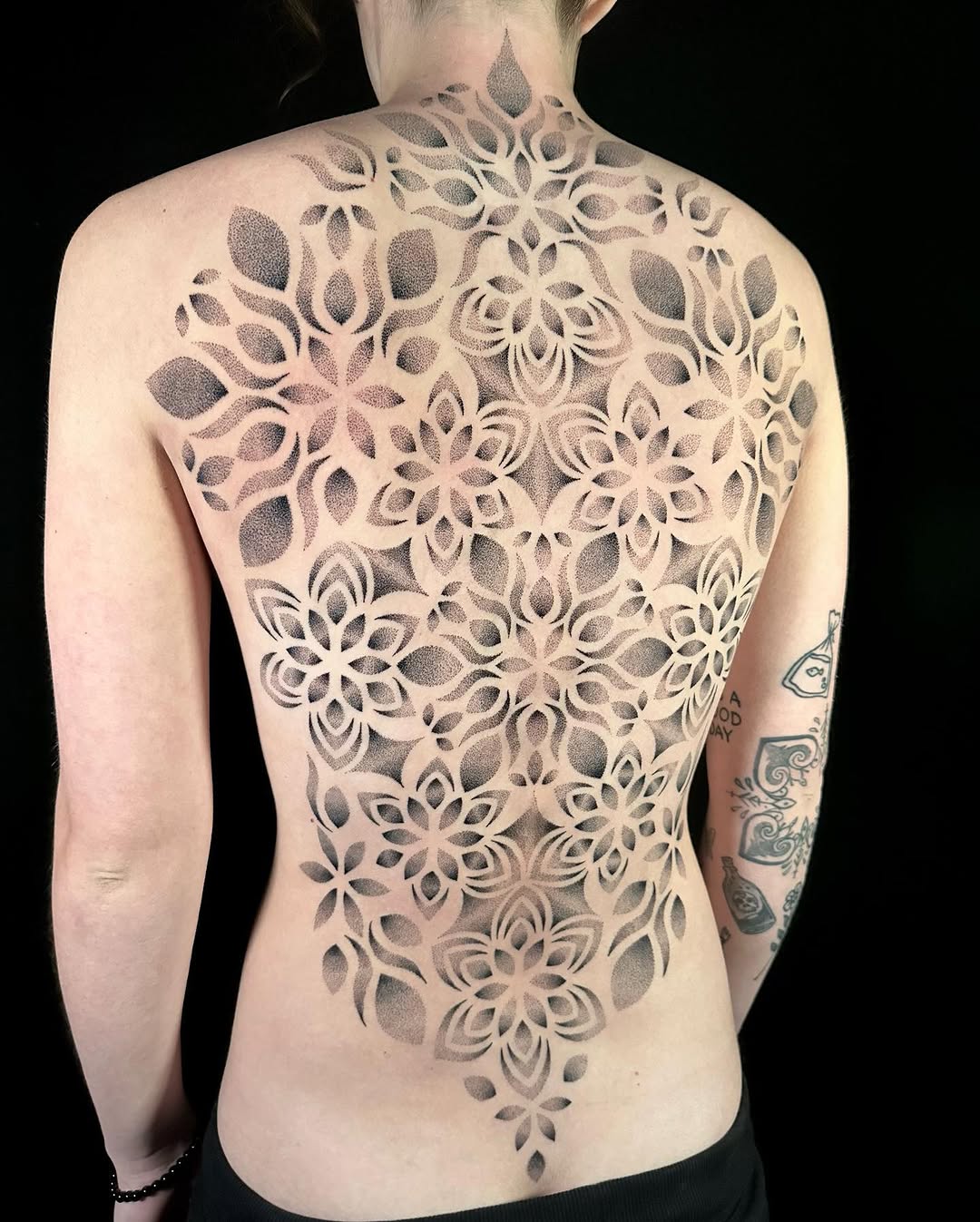 Tattoo by @tenderpoke — dotwork, geometric