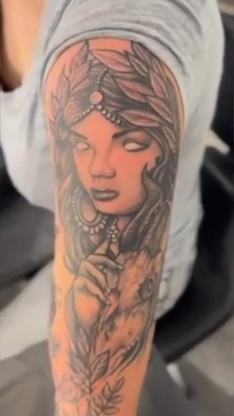 Tattoo by @amieinkadelik โ black_and_grey, realism