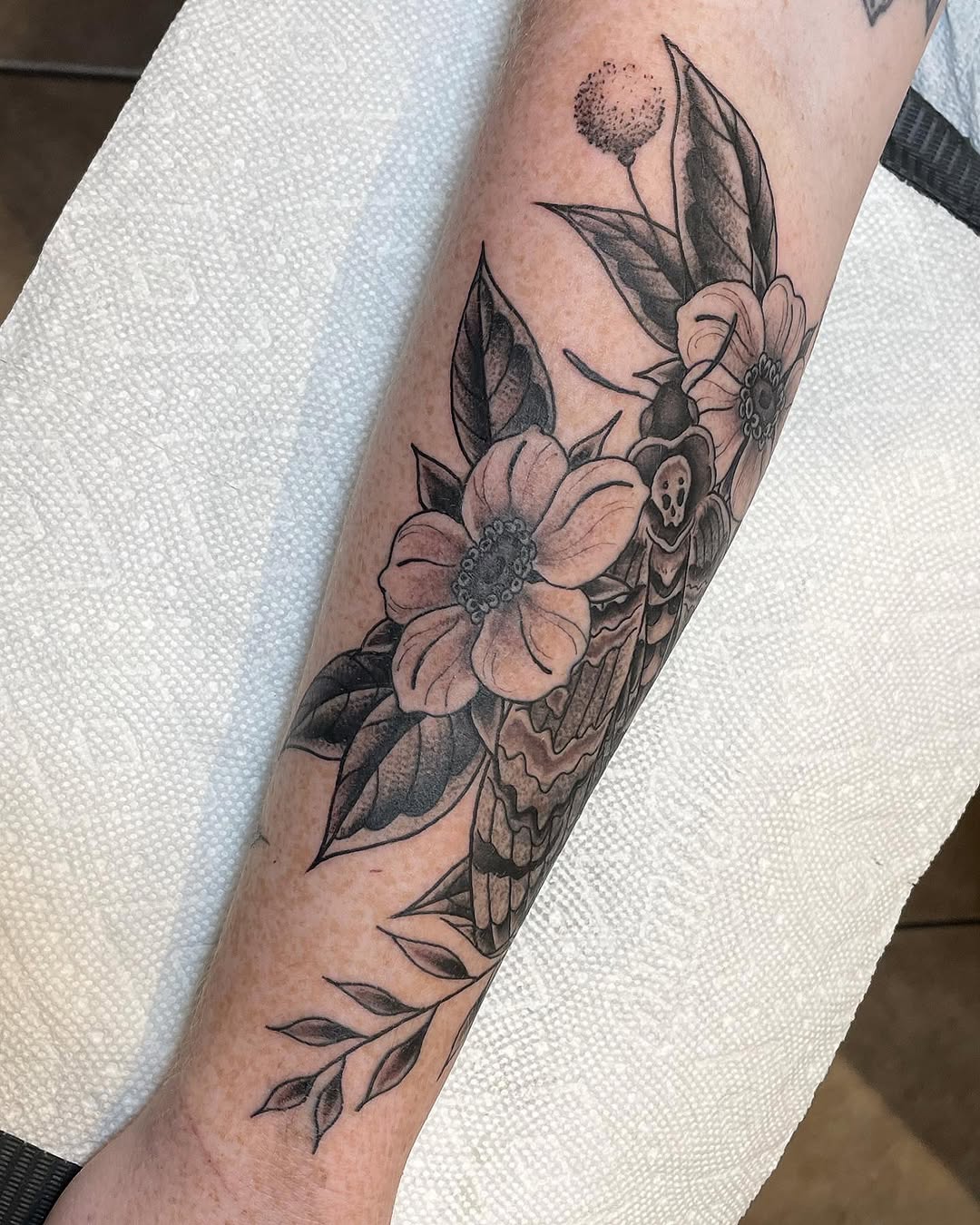 Tattoo by @julietattoos — black_and_grey, realism