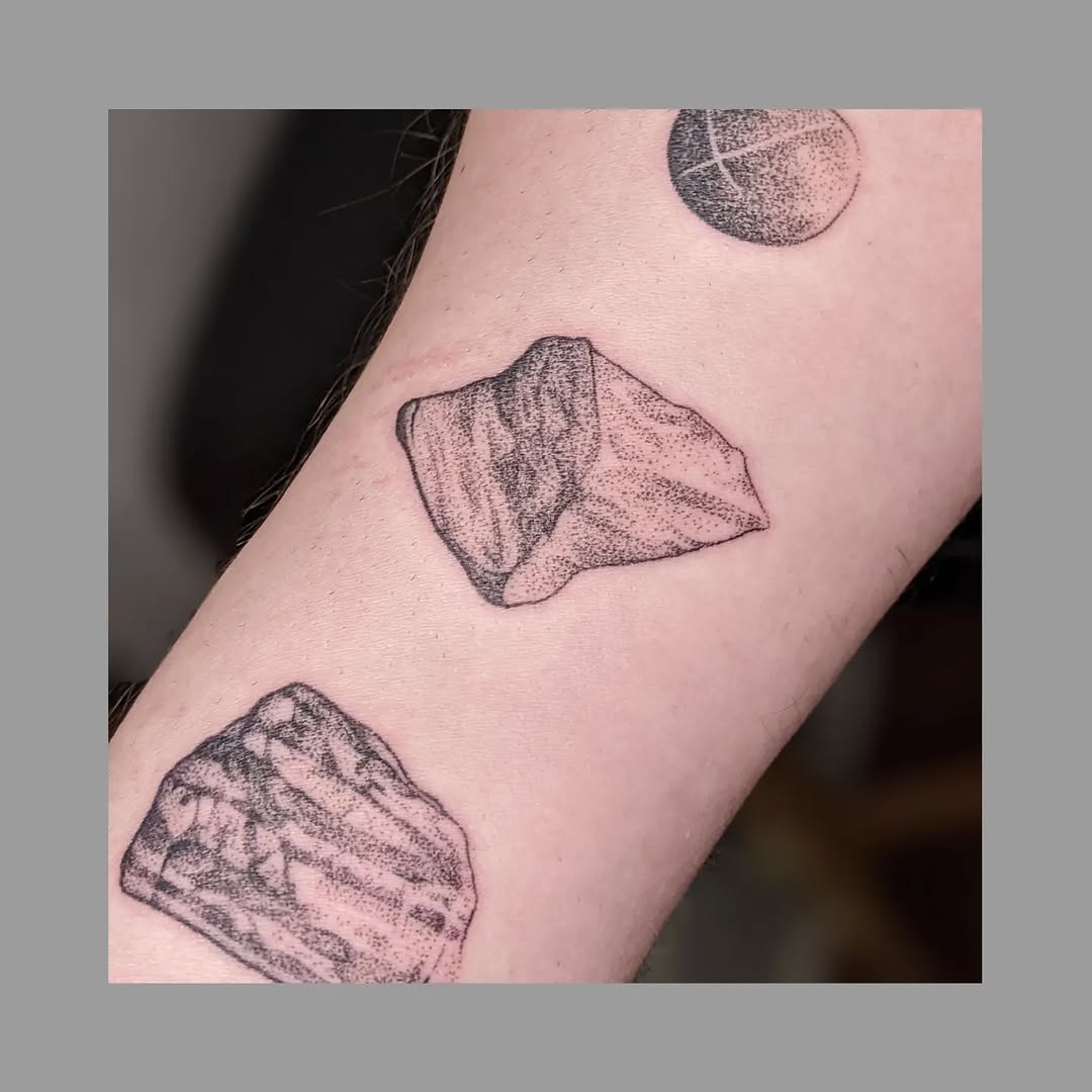 Tattoo by @_thisthat — dotwork
