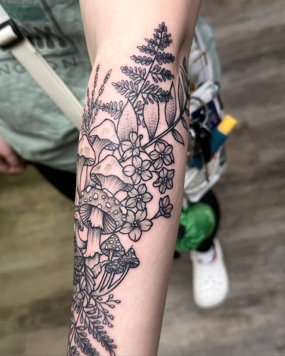 Tattoo by @the_chaotic_ginger — black_and_grey, illustrative