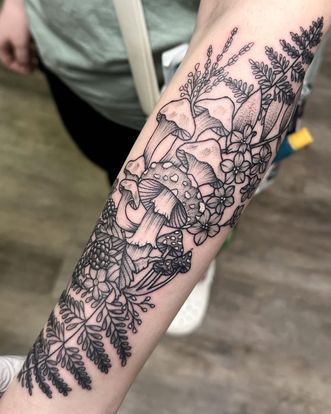 Tattoo by @the_chaotic_ginger — illustrative, dotwork