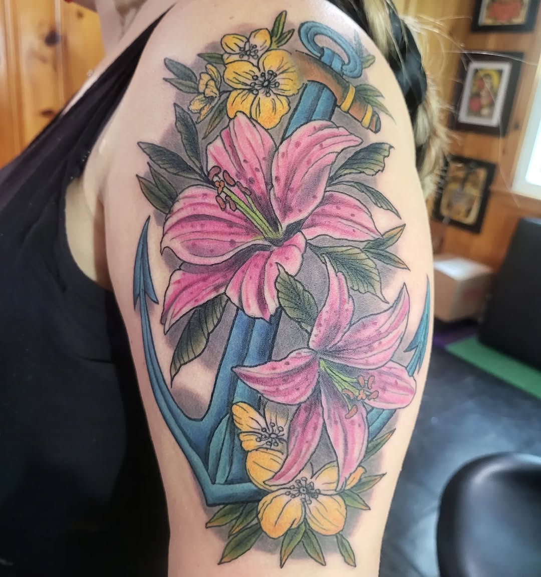 Tattoo by @whoisrusty β black_and_grey