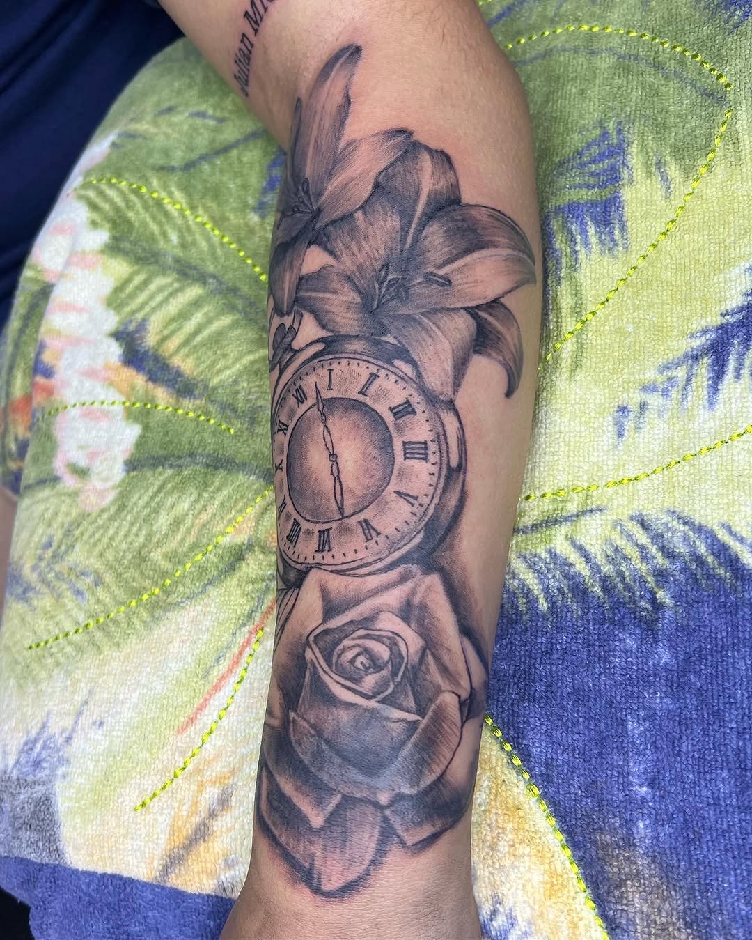 Tattoo by @newmajestyink.nj — realism, black_and_grey