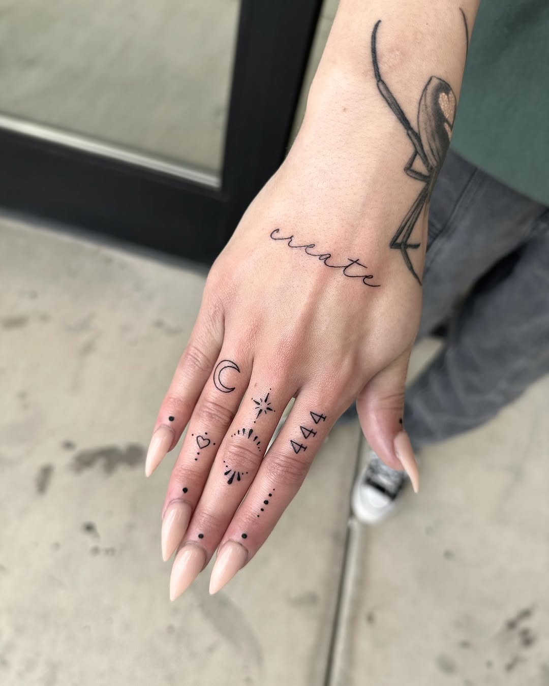 Tattoo by @jevonglascotattoos — fine_line, minimalist