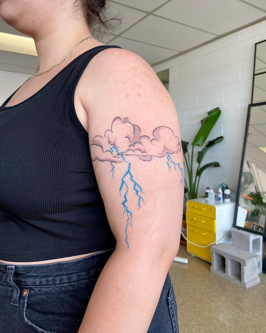 Tattoo by @mano_blue — fine_line, dotwork
