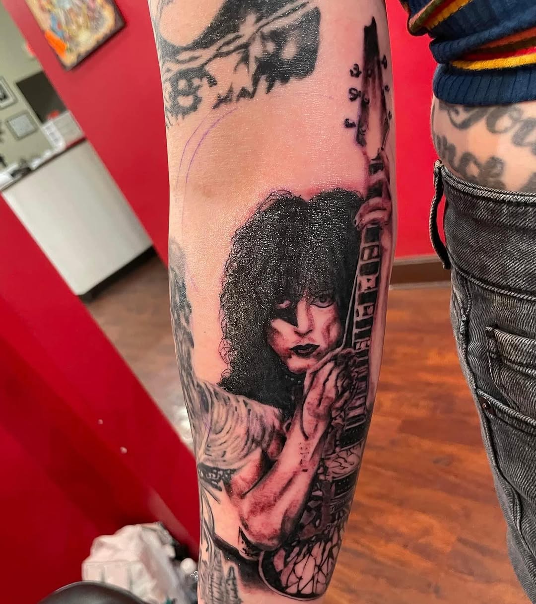 Tattoo by @chrissyungrew — realism, black_and_grey