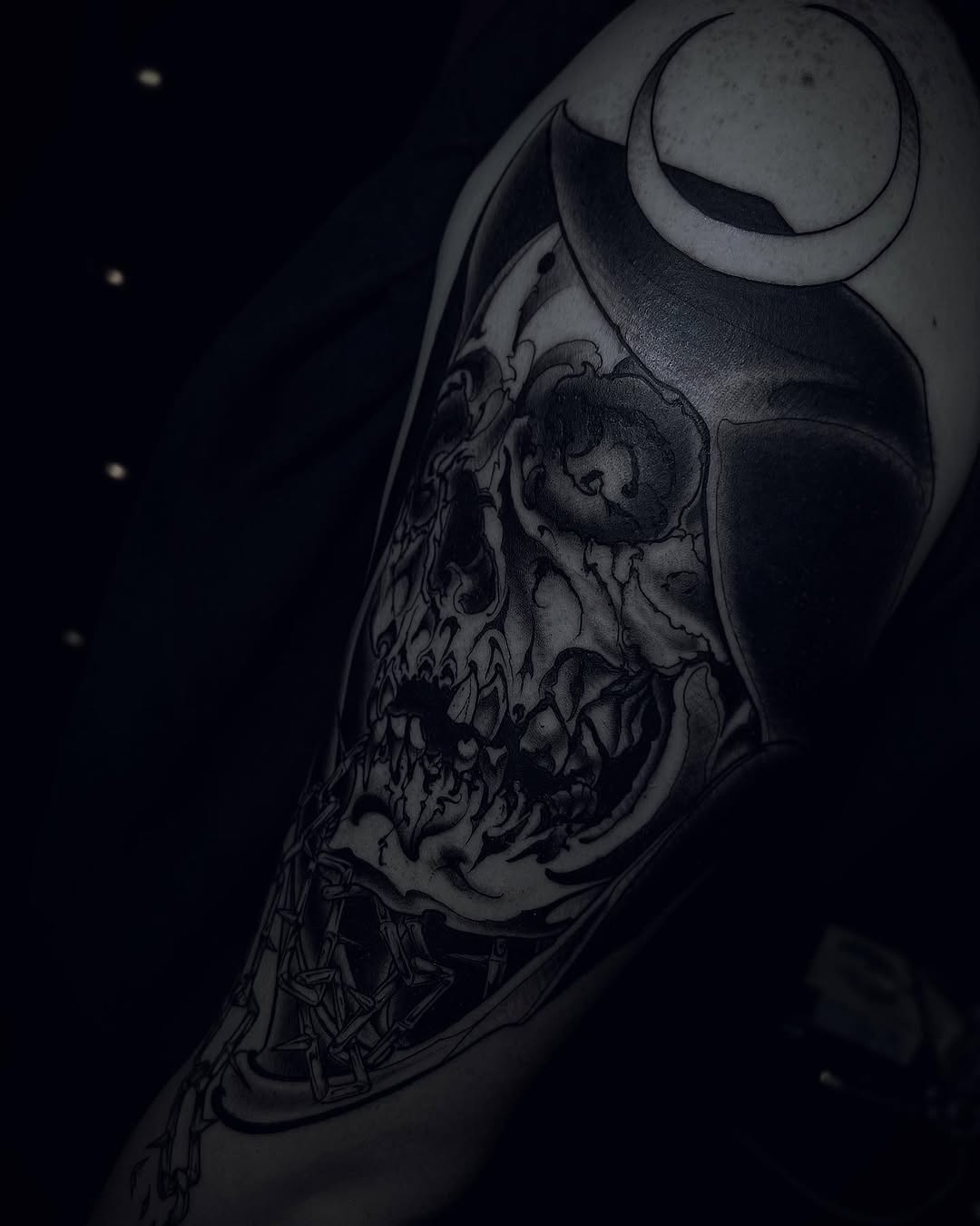 Tattoo by @lorenzotattoos — black_and_grey, dark_realism