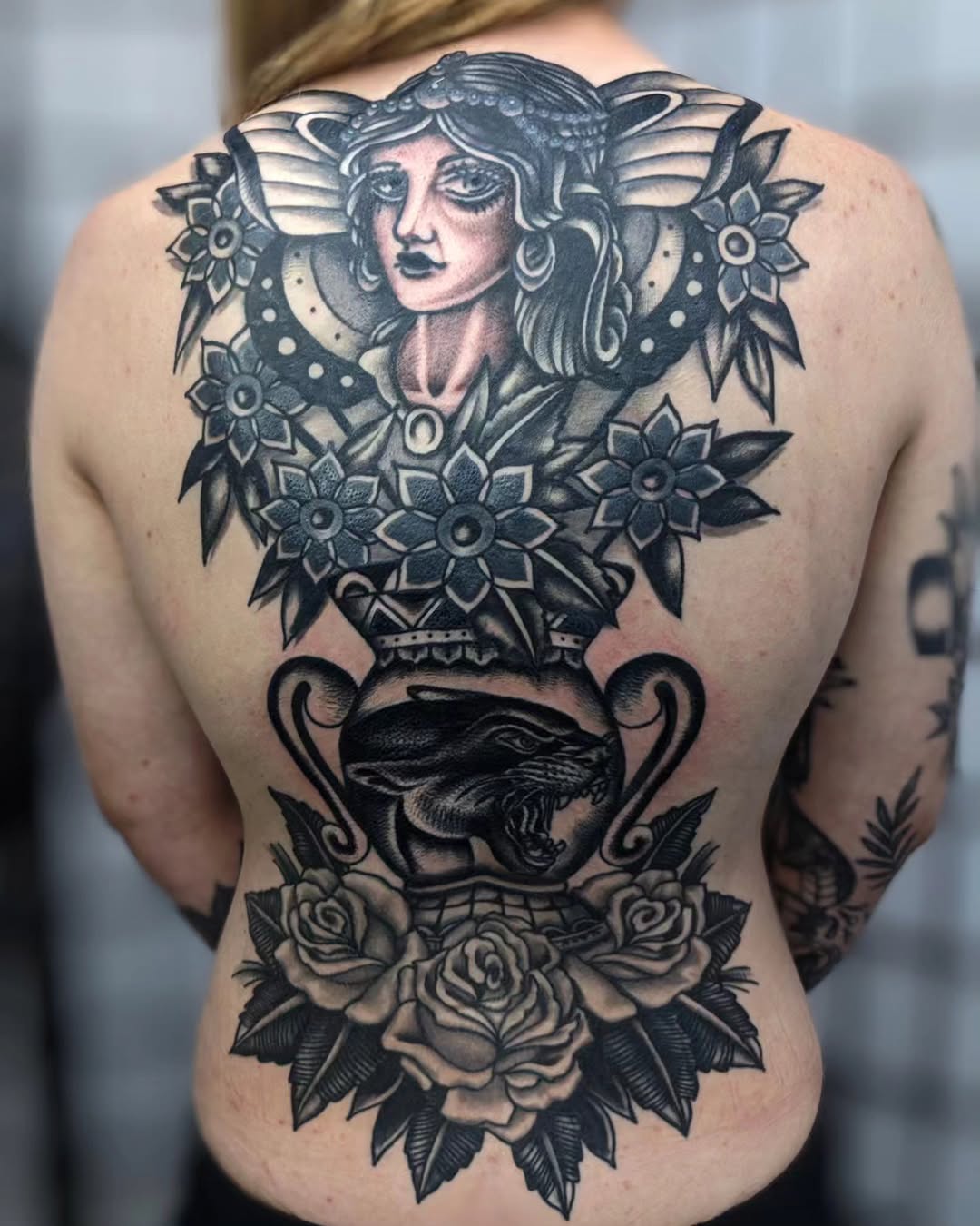 Tattoo by @leruetattoo — neo_traditional, black_and_grey