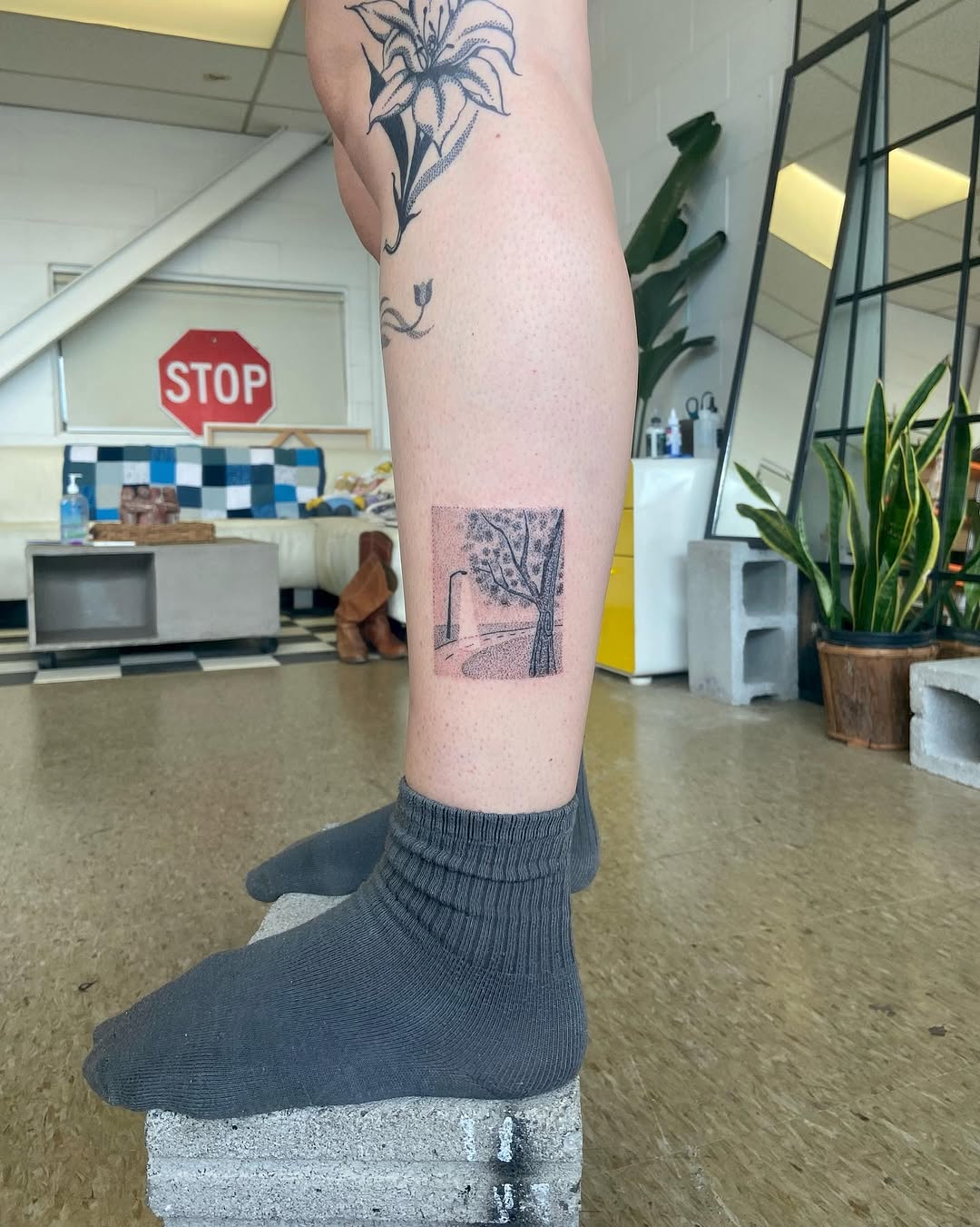 Tattoo by @mano_blue — dotwork, black_and_grey