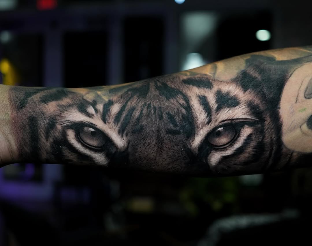 Tattoo by @luispereyra.tattoo β realism, black_and_grey