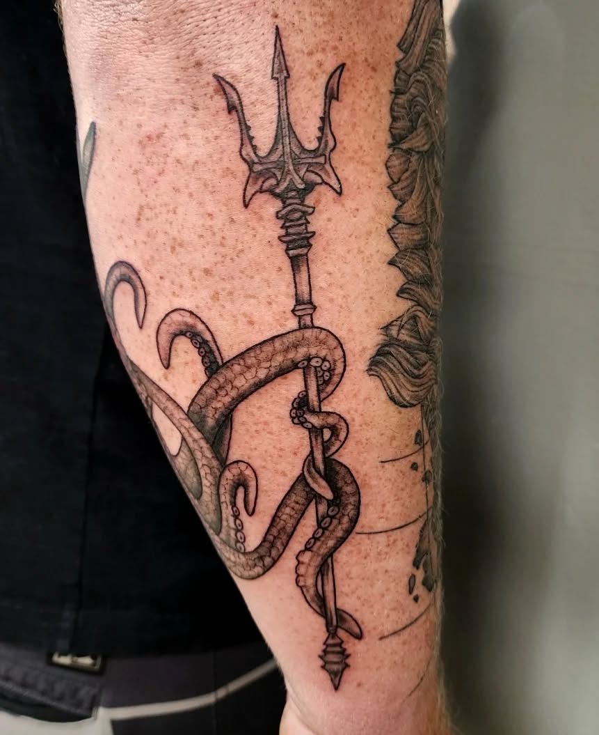 Tattoo by @ninas.tattoos_and.art — black_and_grey, realism
