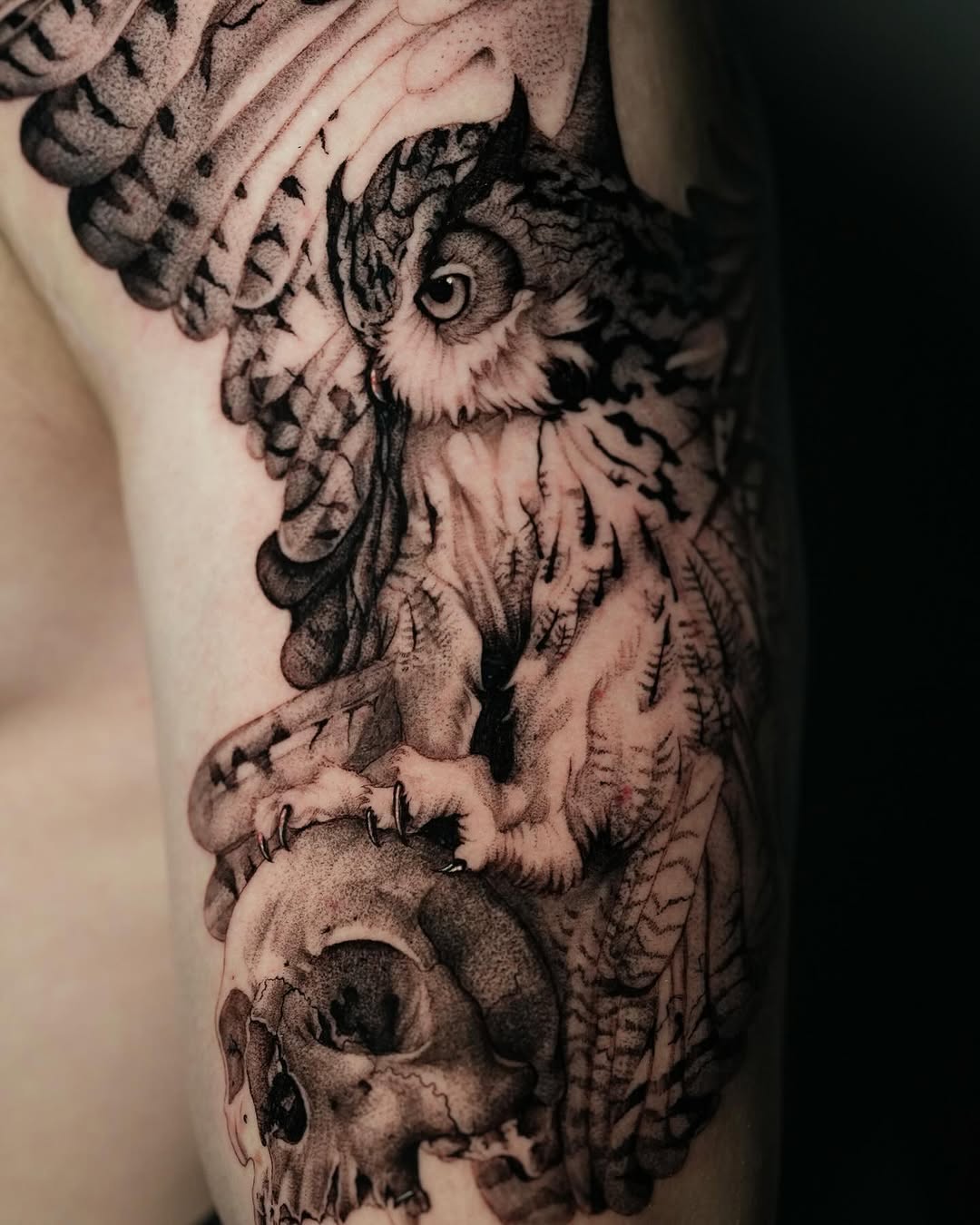 Tattoo by @laurav.tattoo — realism, black_and_grey