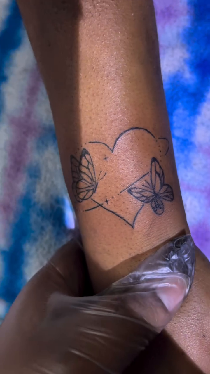 Tattoo by @tatwithmya — fine_line, illustrative