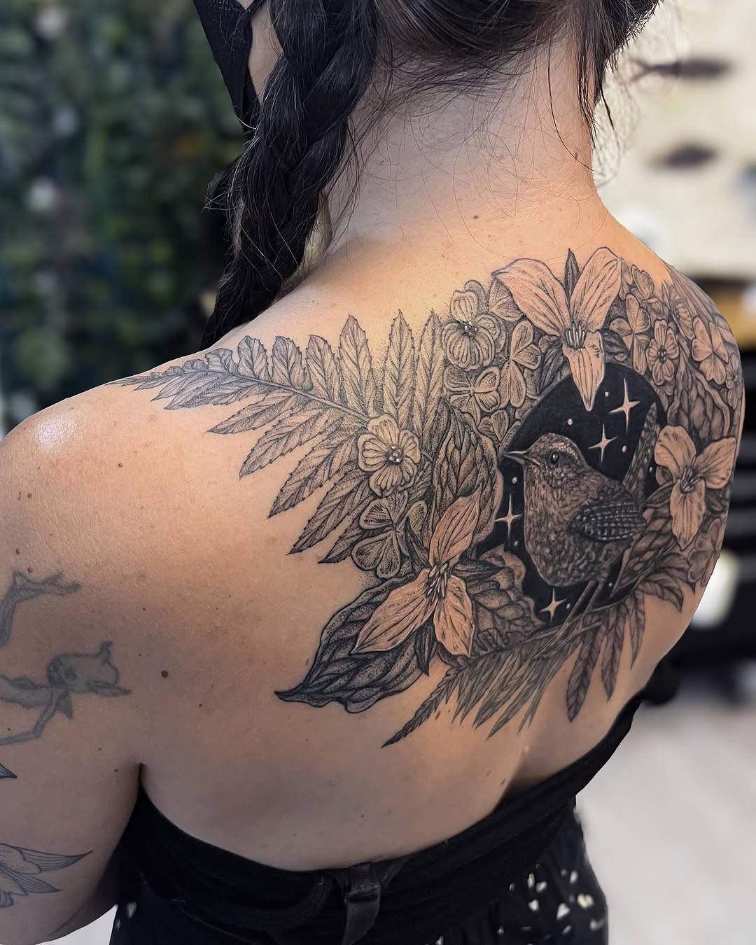 Tattoo by @thedimforest β black_and_grey