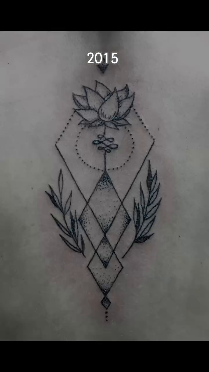 Tattoo by @masha.khelik.ttt — fine_line, geometric