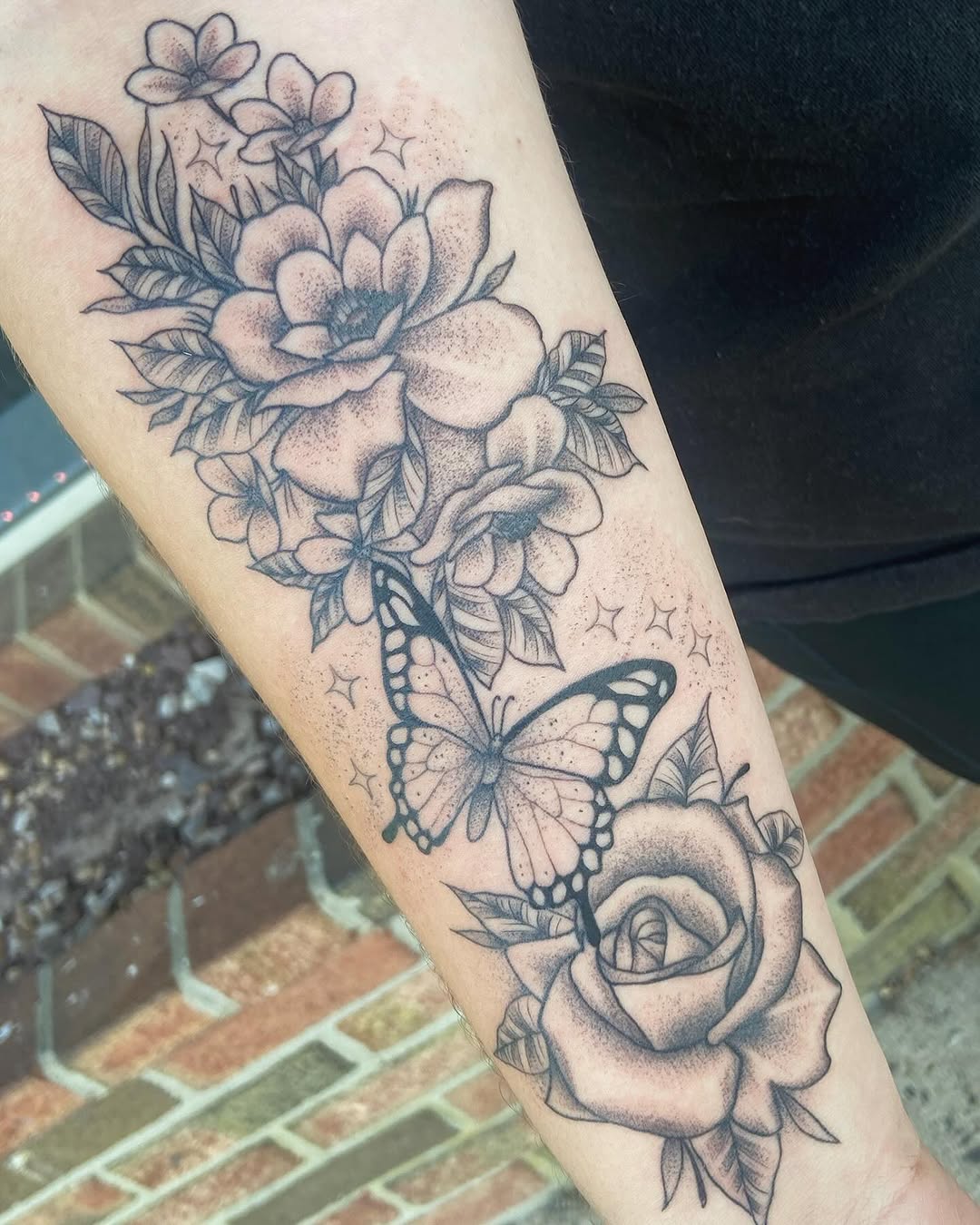 Tattoo by @andreyu187 — black_and_grey, illustrative