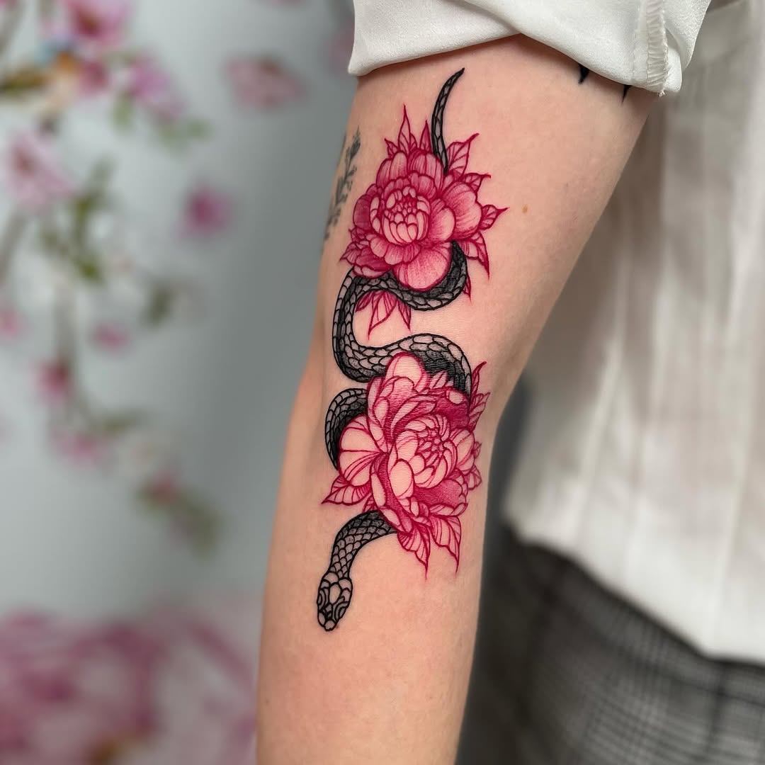 Tattoo by @li.leungtattoo β black_and_grey