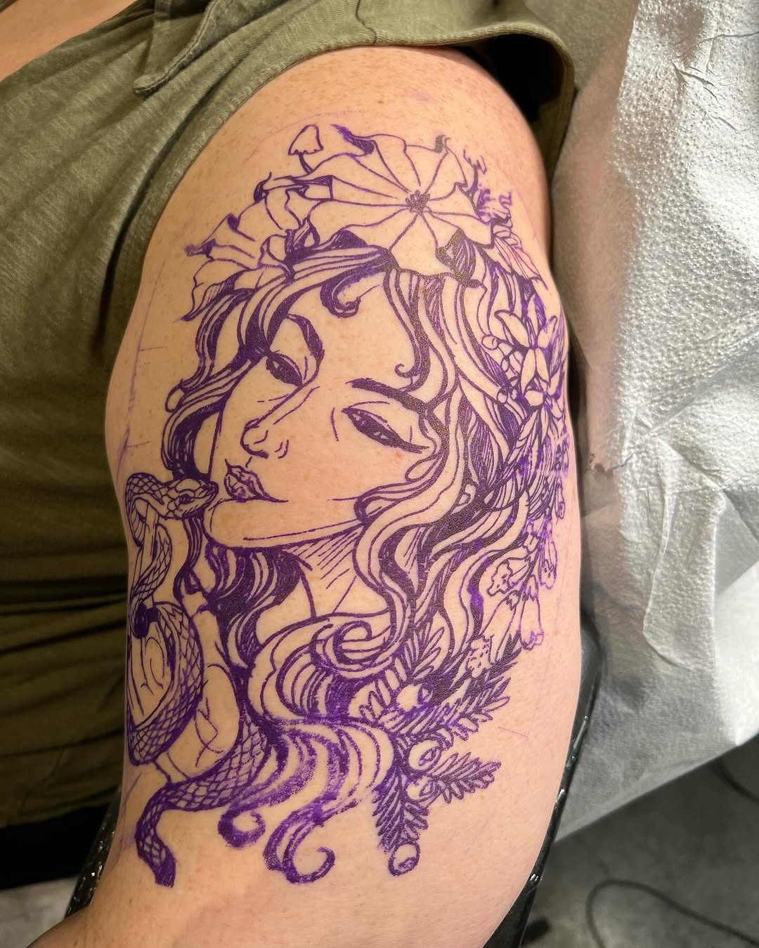 Tattoo by @judeletronik_tattoo — illustrative