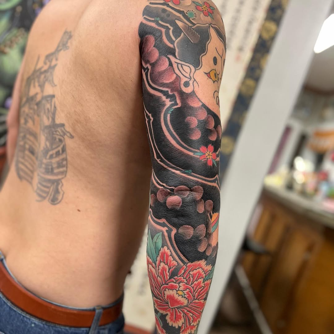 Tattoo by @jasoneisenberg73 โ japanese_irezumi