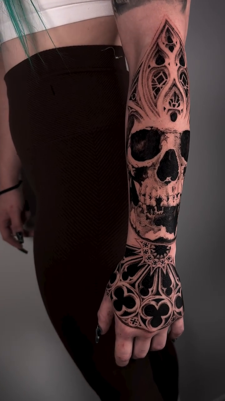Tattoo by @blxck.edout — dark_realism, blackwork