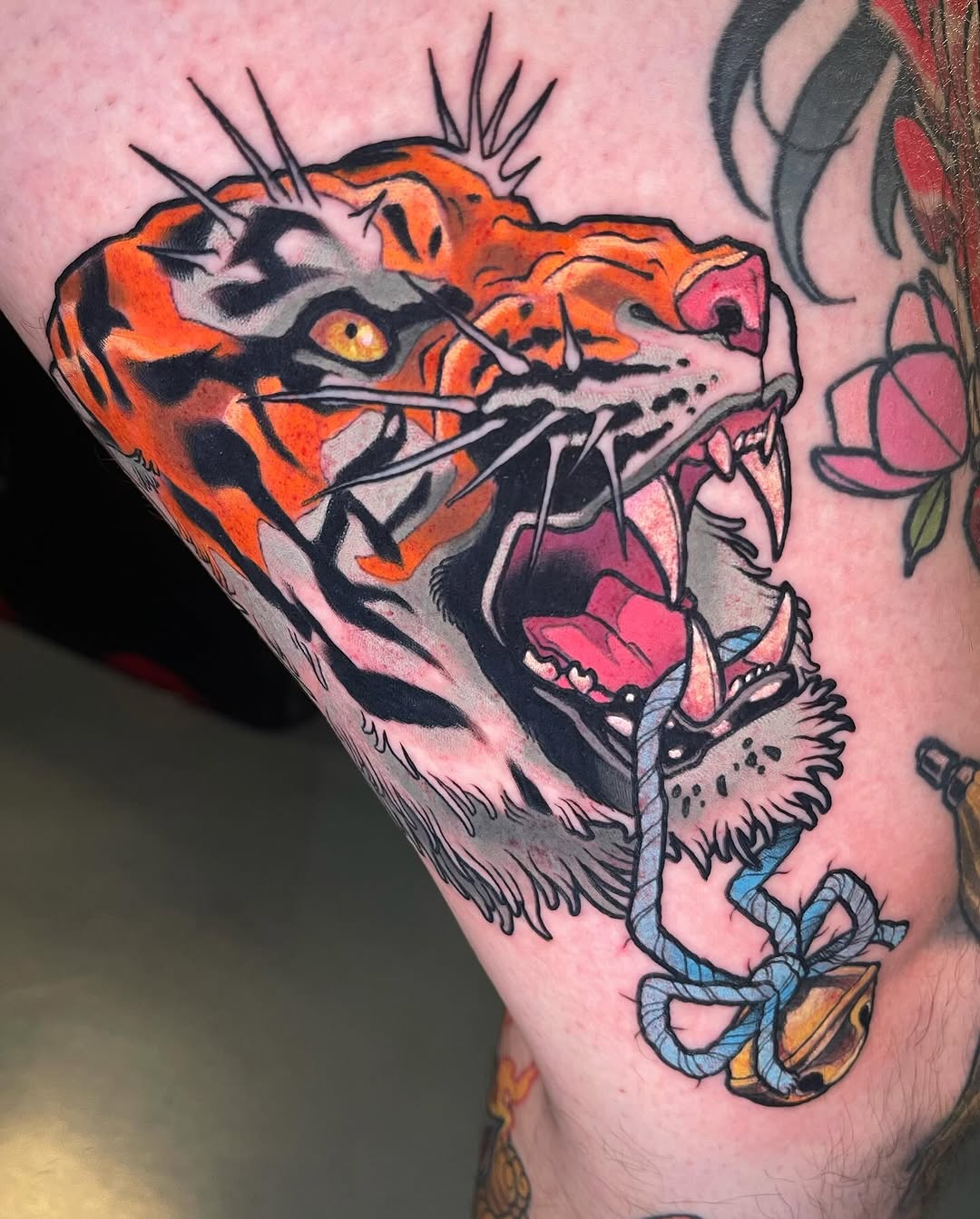 Tattoo by @willycutliptattoo — neo_traditional, black_and_grey