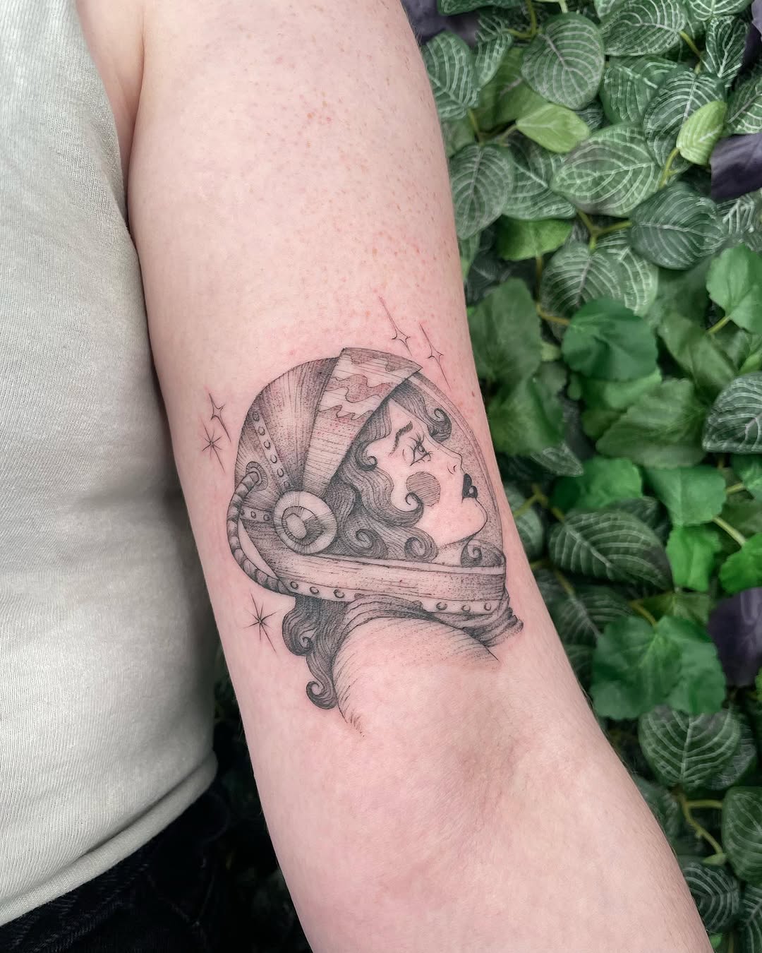 Tattoo by @pineneedlestattoo — black_and_grey, illustrative