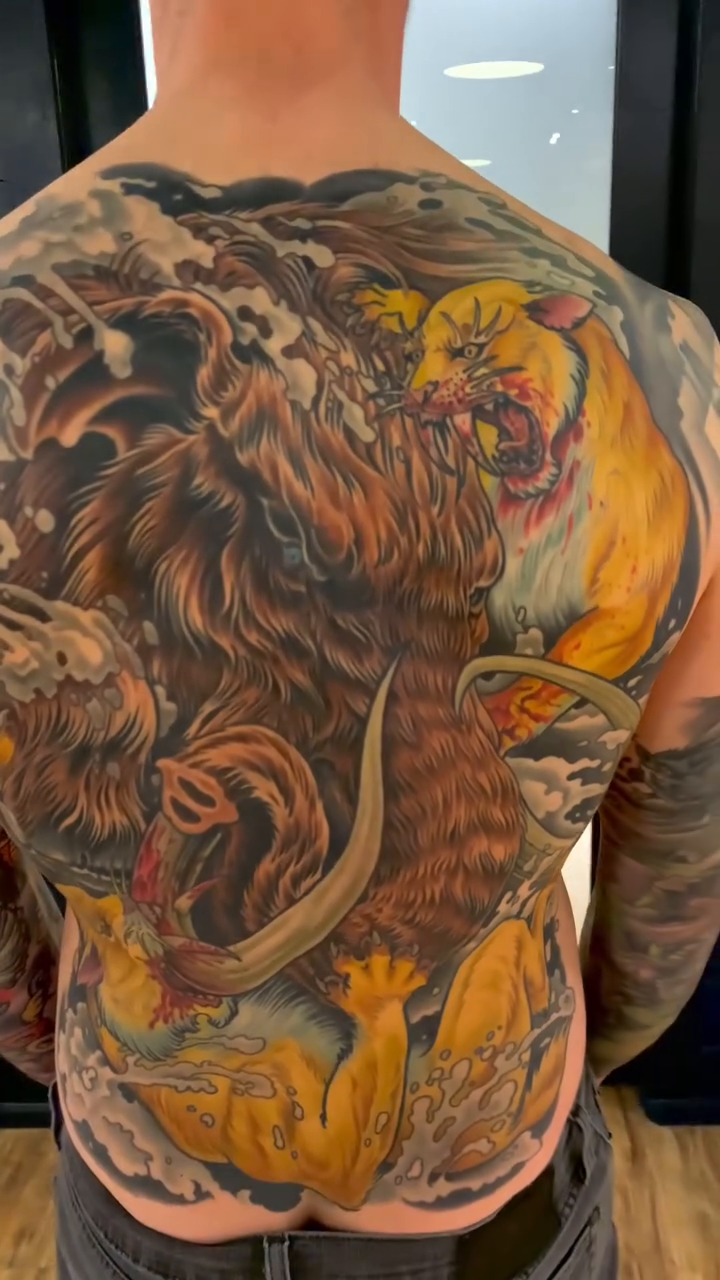Tattoo by @timderosetattoos — japanese_irezumi