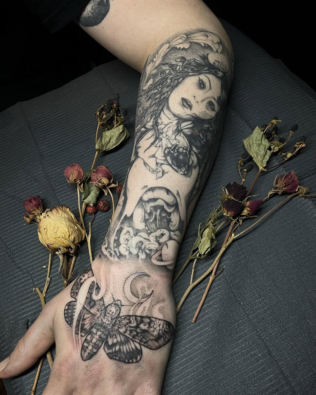 Tattoo by @jdraven β black_and_grey