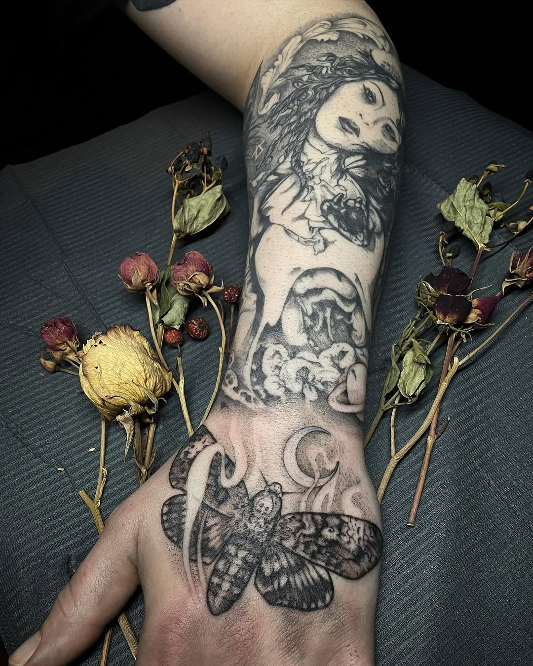 Tattoo by @jdraven β black_and_grey