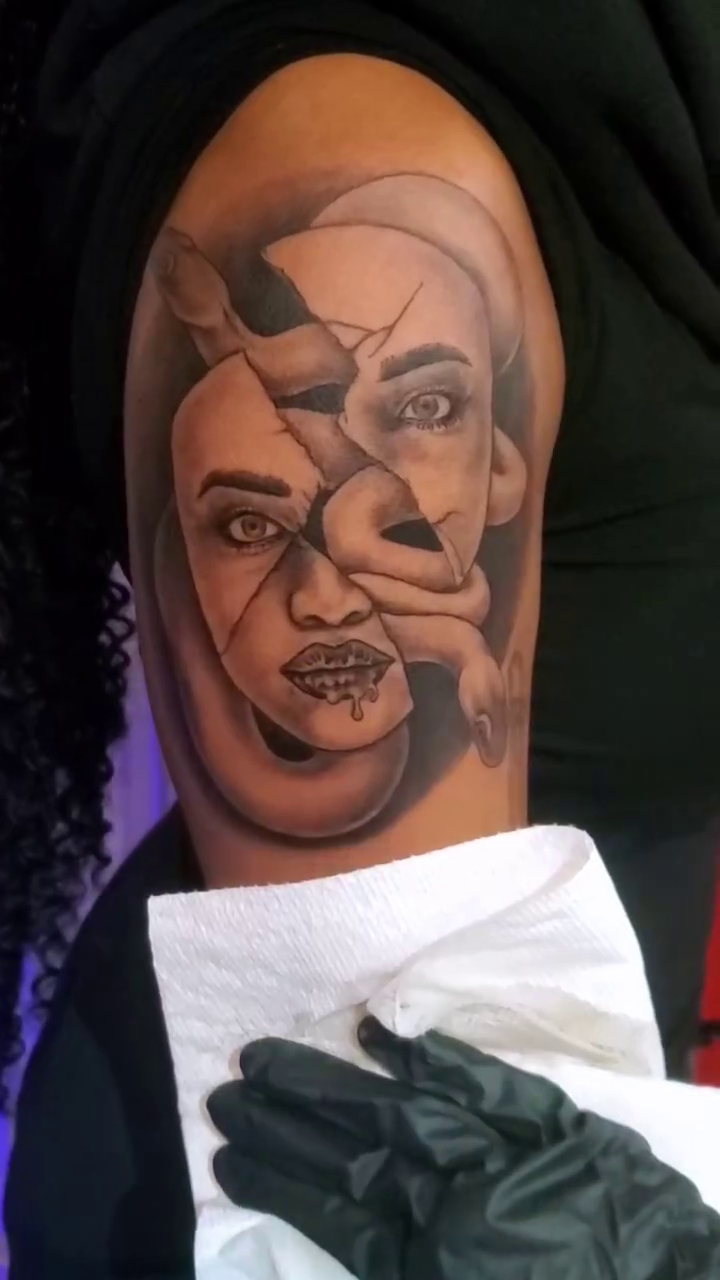 Tattoo by @krissyink.luna β realism, black_and_grey